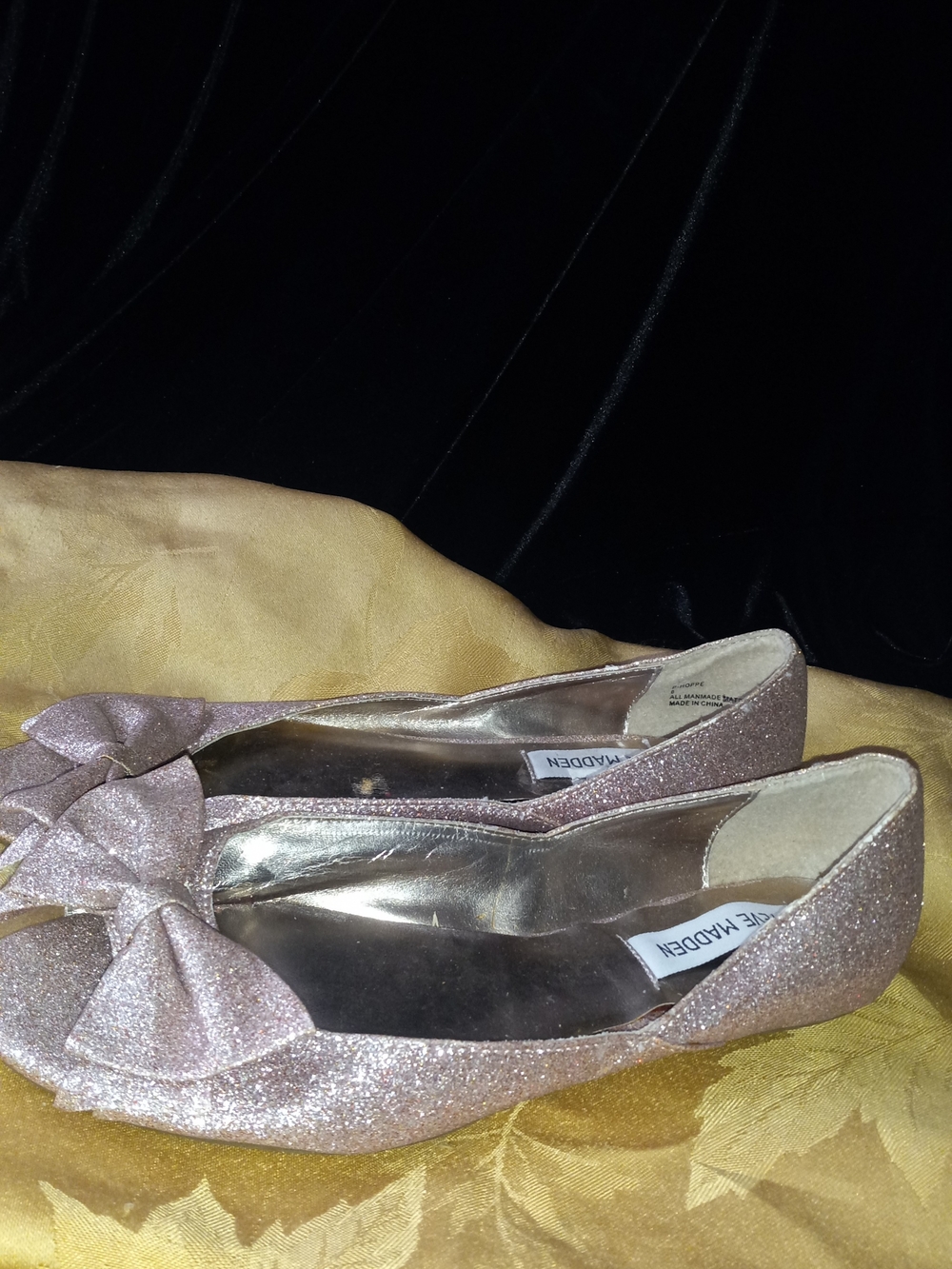 Steve Madden Bling! Gold Glitter Bow Flats Sz 8